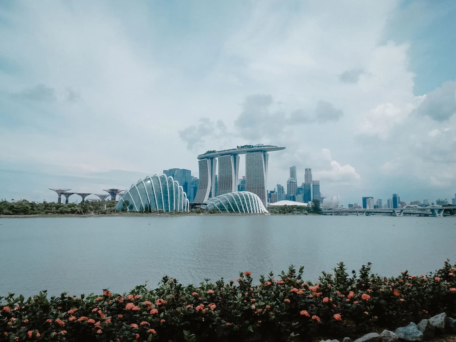 Why Singapore Stays Optimistic About AI While Wealthy Nations Grow Anxious
