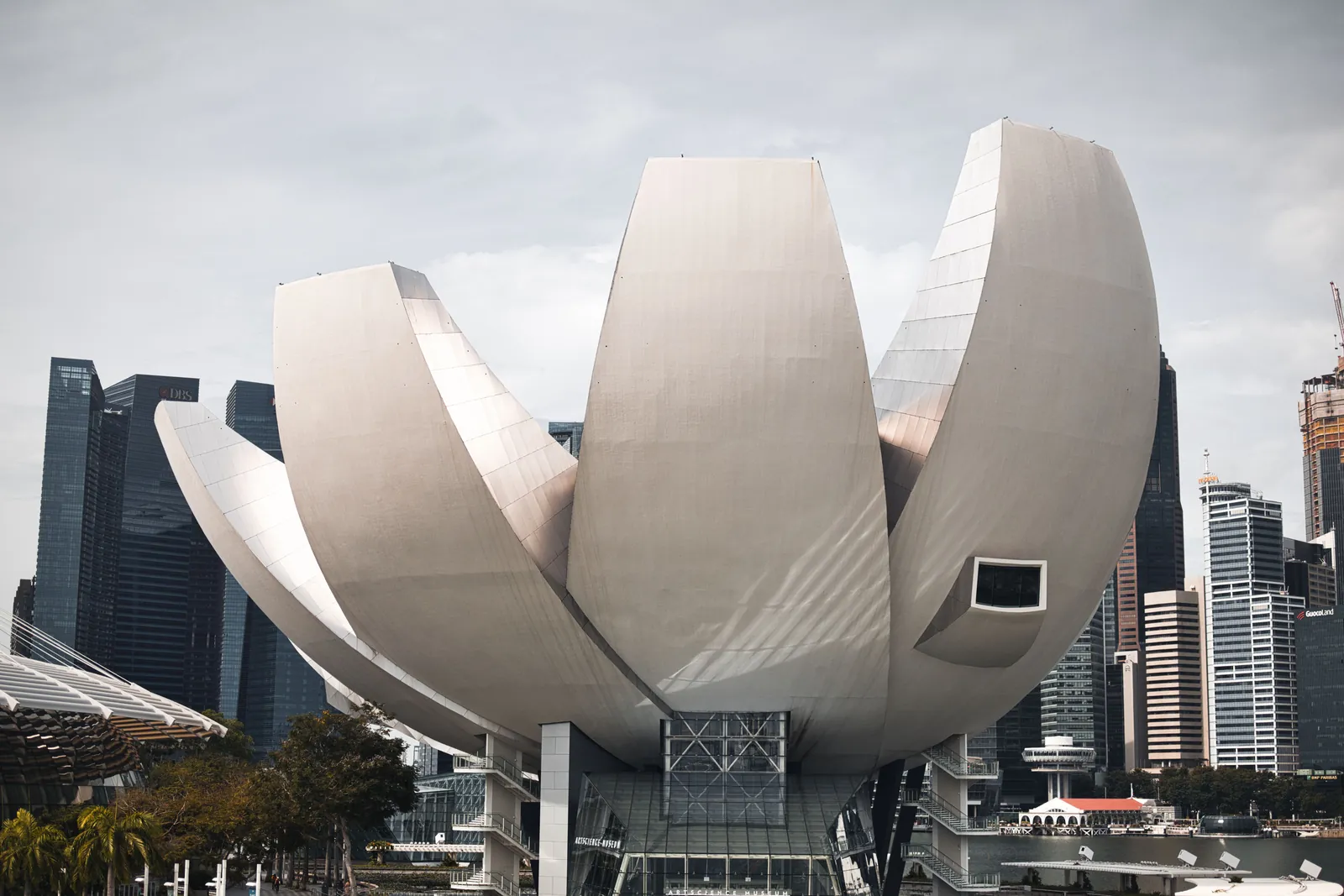 OCBC Keeps Its 20% Stake in Bank of Ningbo, Renews China Tie-Up