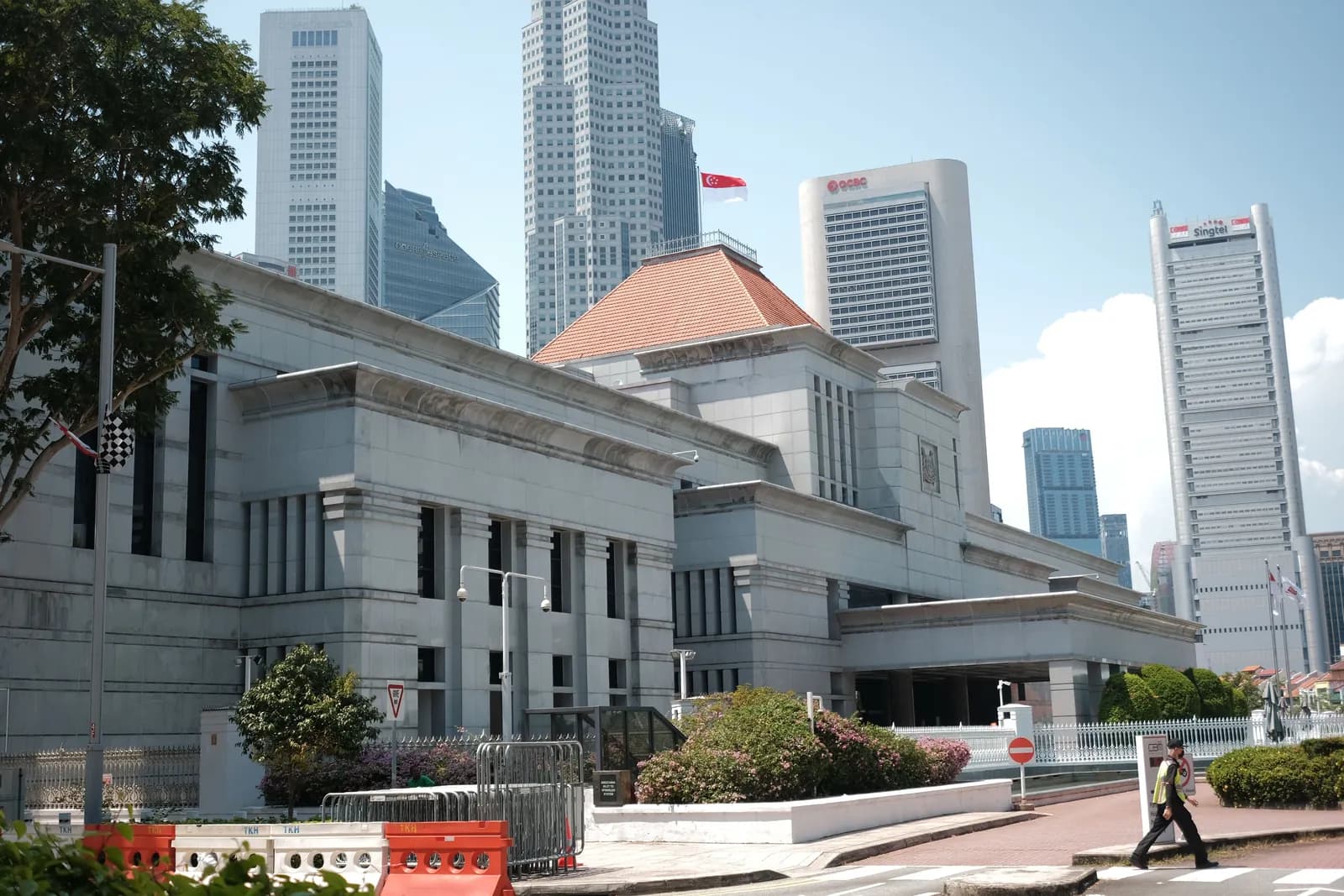 Singapore, Indonesia Business Chambers Expand AI Trade Support for SMEs