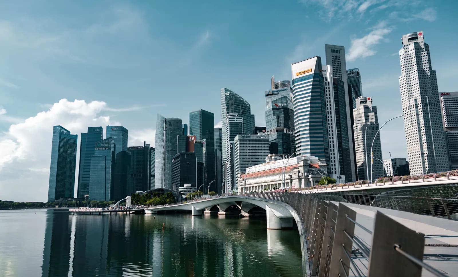 Singapore Investors Are Talking to Their Brokerage Apps as AI Assistants Go Mainstream